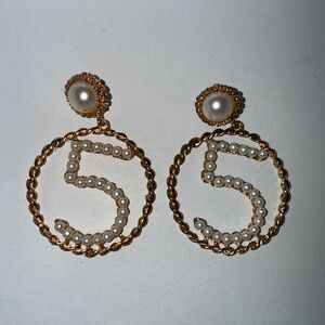 Pearl hoops